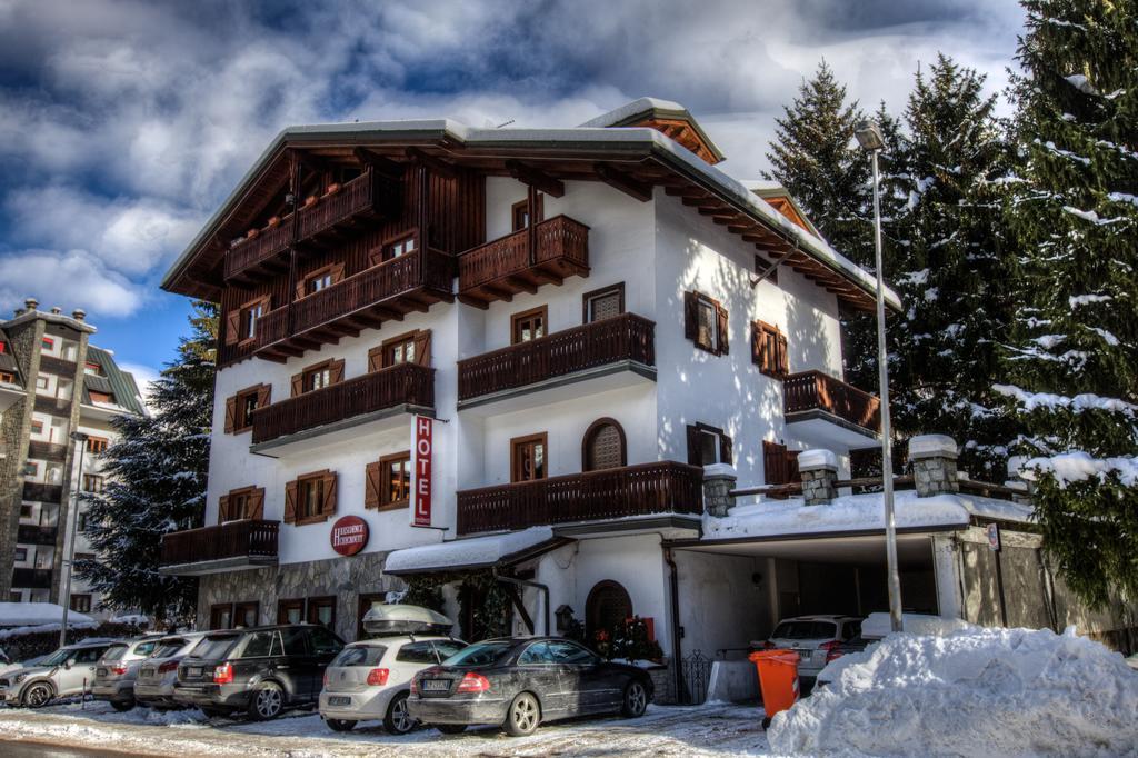 B&B Residence Checrouit Courmayeur Exterior foto