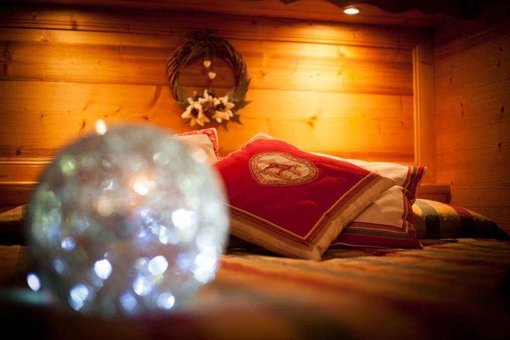 B&B Residence Checrouit Courmayeur Quarto foto