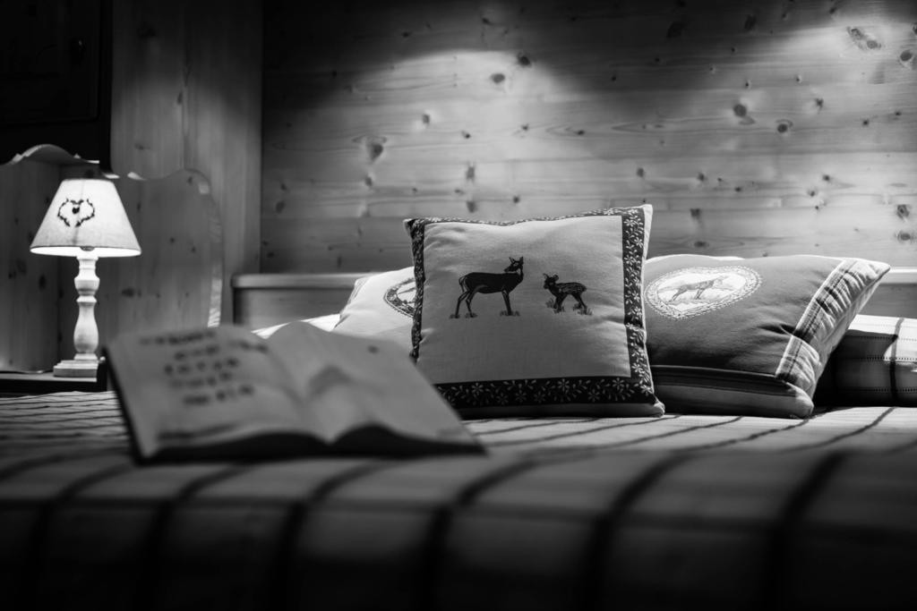 B&B Residence Checrouit Courmayeur Quarto foto